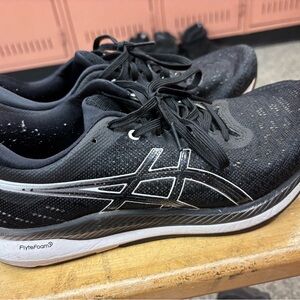 ASICS Black Running Shoes